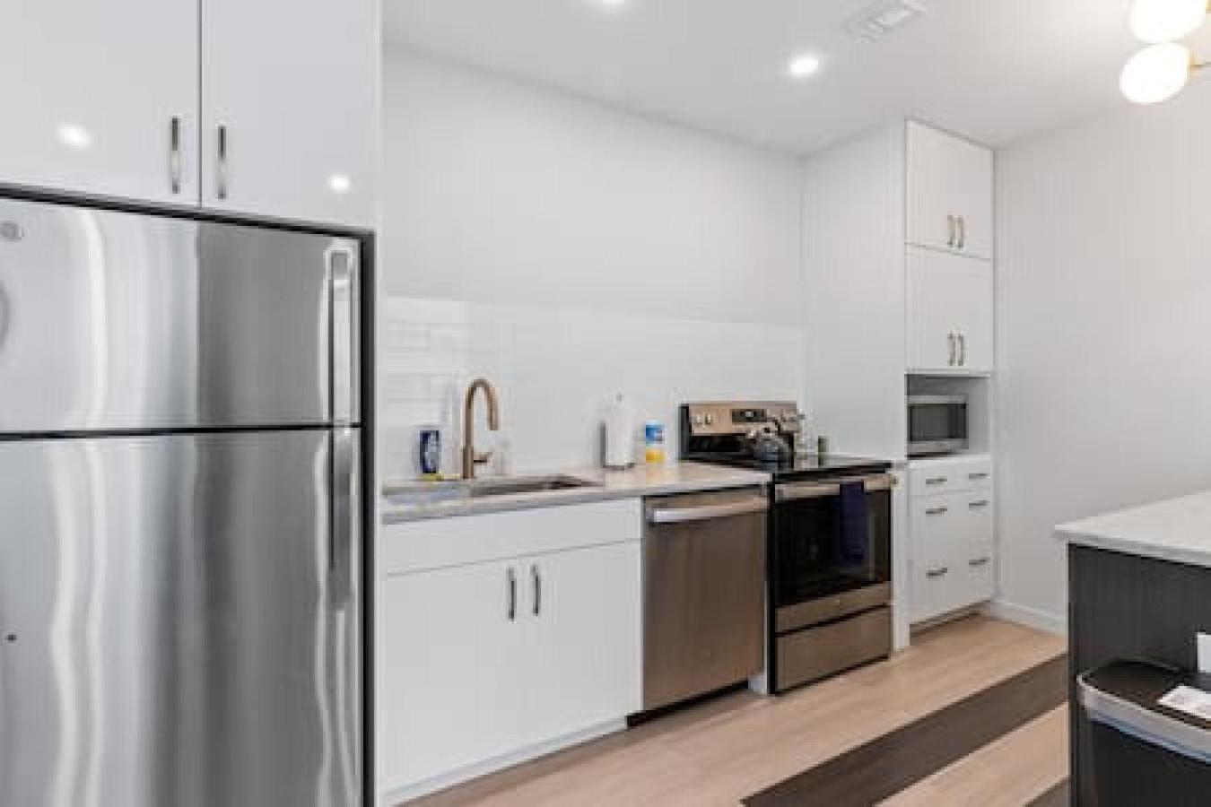 Apartment Corporate Housing By Mgm *